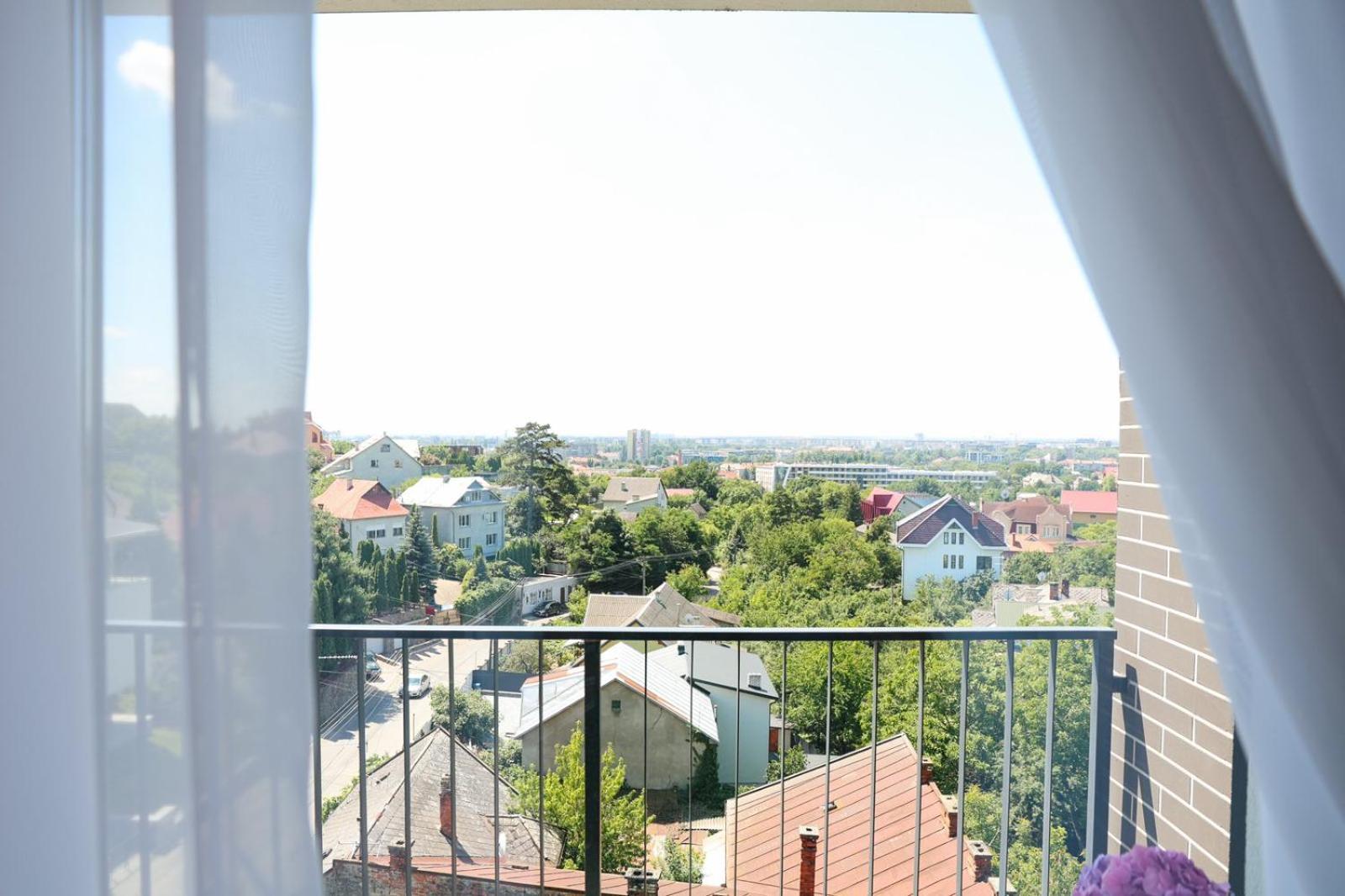 Мм Group Apartment Uschhorod Exterior foto