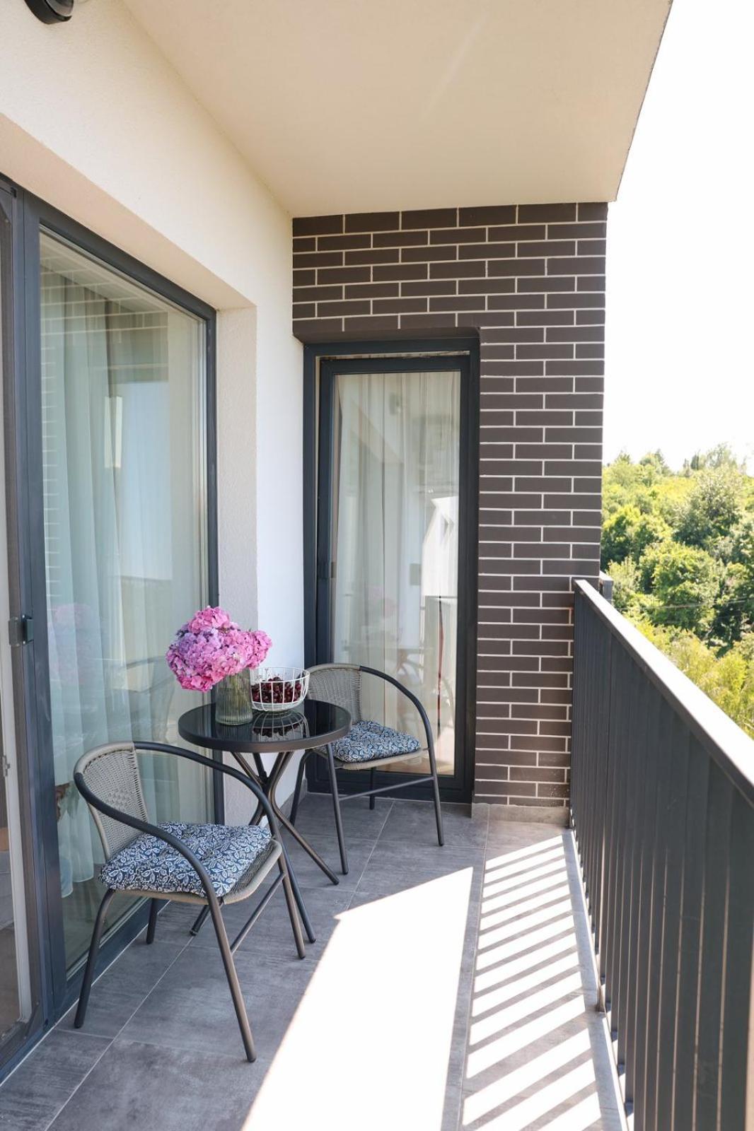 Мм Group Apartment Uschhorod Exterior foto